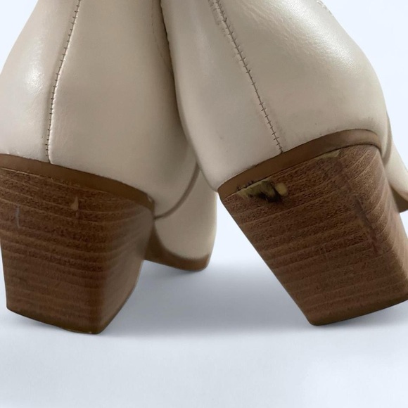 White cowgirl mid calf boots by Soda Women's size 10
Gorgeous white tall boots - Picture 7 of 7